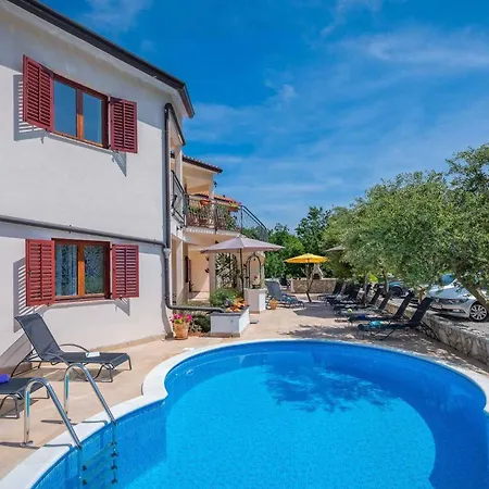 Apartament 1