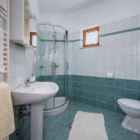1 Apartamento *
